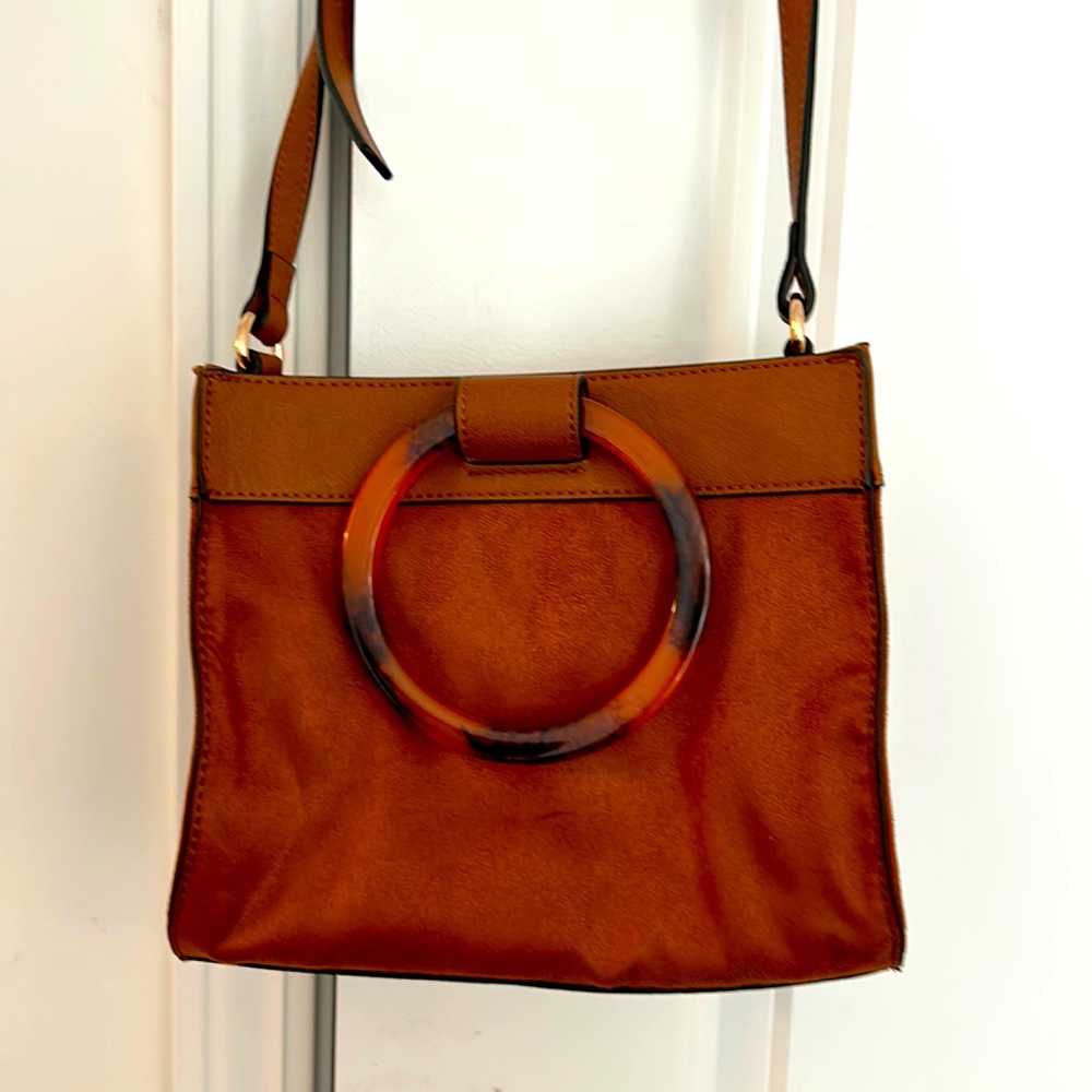 LC Lauren Conrad Hannah Round Tortoise Shell Handel Cross Body Bag